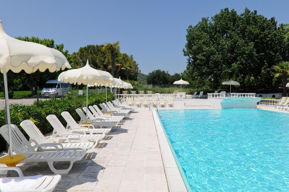 Camping Village Riviera Numana Exterior foto